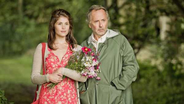 Stasera in TV: Su Rai3 in seconda serata "Gemma Bovery" - Da un fumetto al grande schermo