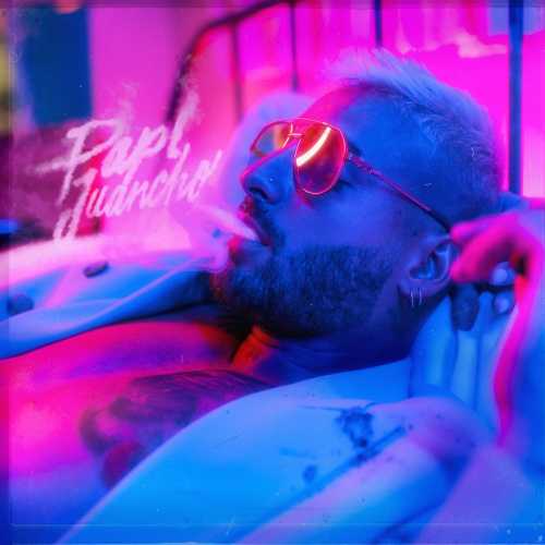 E disponibile in digitale “PAPI JUANCHO”, il nuovo attesissimo album della superstar mondiale della musica latina MALUMA. Ecco il video di “Parce” (ft Lenny Tavarez e Justin Quiles).