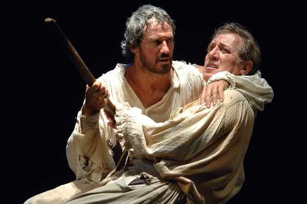 SHAKESPEA RE DI NAPOLI al Globe Theatre