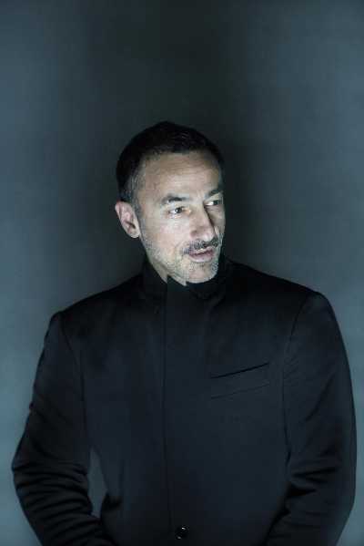 In prima assoluta Dimitris PAPAIOANNOU "A NEW IN-BETWEEN PROJECT" al Festival Torinodanza 2020 e al Festival Aperto di Reggio Emilia