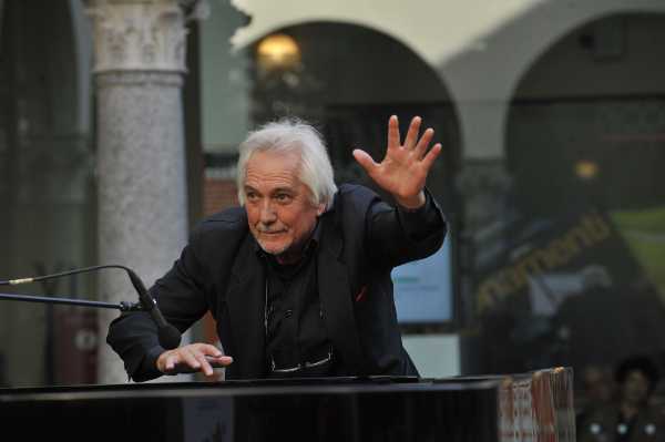 “Il suono” di Enrico Intra per “Spazi di Teatro”, la Stagione estiva 2020 del Piccolo Teatro di Milano