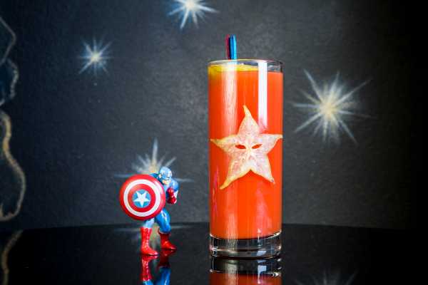 Drink Cinema: SENTINEL OF LIBERTY ispirato a Captain America in Avengers: Endgame de I Maestri del Cocktail
