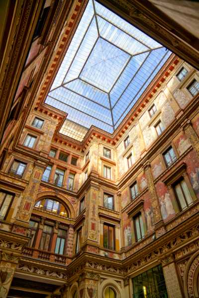 Il Teatro Quirino in Galleria Sciarra, il gioiello liberty di Roma Il Teatro Quirino in Galleria Sciarra, il gioiello liberty di Roma