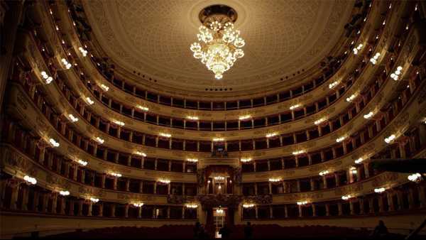 Oggi in TV: La "Domenica all'opera" di Rai5 (canale 23) - La traviata