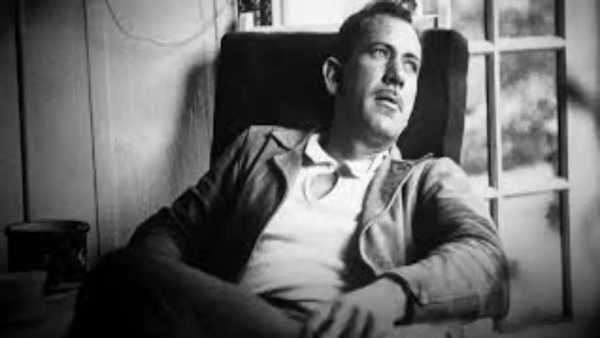 Stasera in TV: Steinbeck e il Vietnam in guerra - Su Rai Storia (canale 54) il reportage di un Nobel Stasera in TV: Steinbeck e il Vietnam in guerra - Su Rai Storia (canale 54) il reportage di un Nobel 