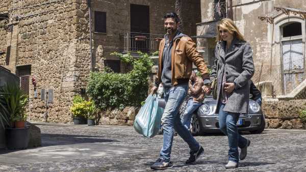 Stasera in TV: Su Rai Movie "Gli ultimi saranno ultimi". Con Paola Cortellesi, Fabrizio Bentivoglio e Alessandro Gassmann