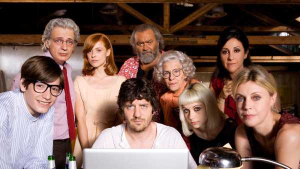 Stasera in Tv: "Happy Family" di Salvatores per il Premio Solinas - Con De Luigi, Abatantuono e Bentivoglio su Rai Movie (canale 24)