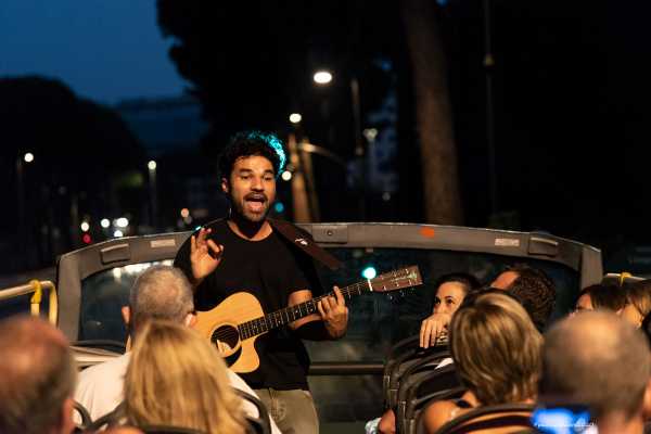 MONO ROAD e BUS T: dopo il grande successo proseguono per tutto il mese di ottobre i due Corto Circuiti Teatrali itineranti