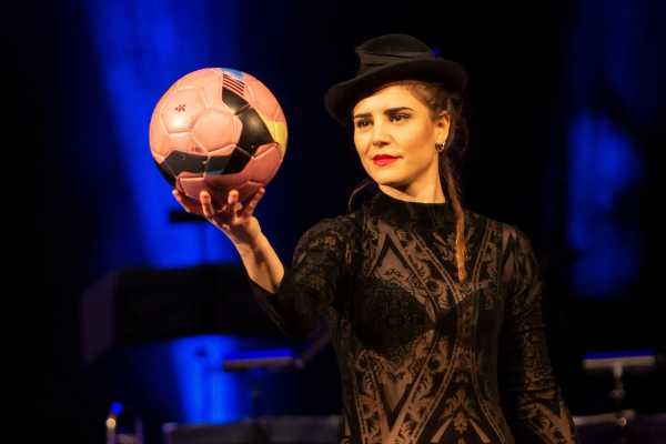 A Tramedautore la “CalciAttrice” Lucia Mallardi in scena al Piccolo Teatro Grassi