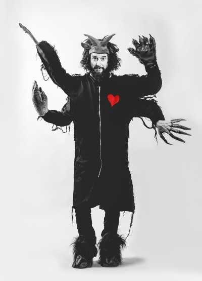 VINICIO CAPOSSELA al Teatro Rossini con PANDEMONIUM. Narrazioni, piano voce e strumenti pandemoniali