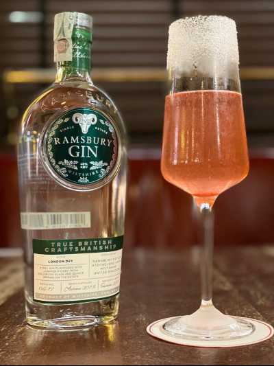 Il drink: FRENCH KISS, di Alessio Giovannesi, bar manager di Baccano a Roma