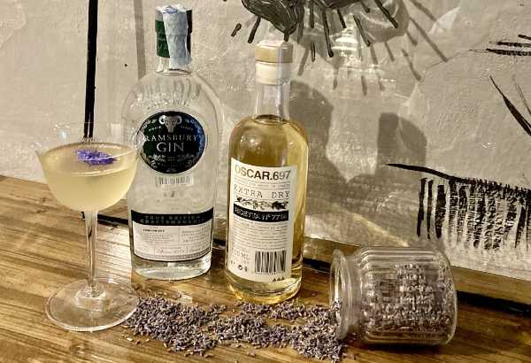 Il drink: 'RINASCIMENTO VRBINO' di Nicola Righi, titolare e barman del Santeria The Old Twenties cocktail bar di Urbino