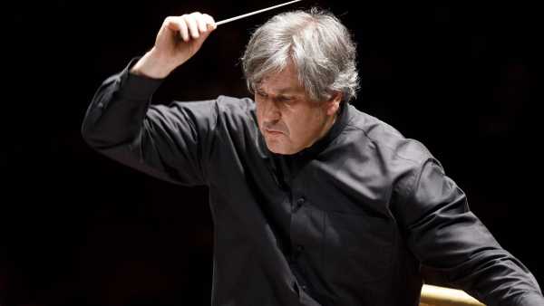 Stasera in TV: In diretta su Rai5 (canale 23) e Radio3 l'inaugurazione della stagione di Santa Cecilia - Antonio Pappano dirige due capolavori di Bruckner e Mahler