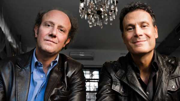 Stasera in TV: Nel nostro piccolo... Ale e Franz - Su Rai5 (canale 23) "Tanti lati latitanti"