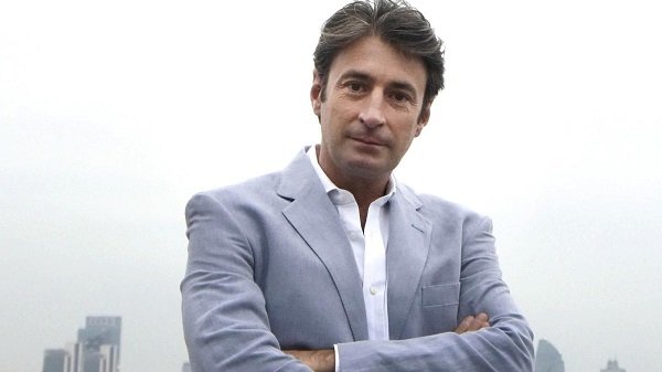 Oggi in TV: "Generazione Giovani" con Milo Infante su Rai2 - Ospiti Giampiero Mughini, Red Ronnie, Luca Bernardo e Don Gaetano Saracino