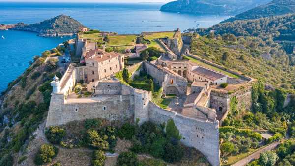 Oggi in Radio: Su RadioLive "Percorsi Italiani" - Da Orbetello a Porto Ercole