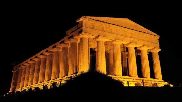 Stasera: A "Storia delle nostre città" c'è Agrigento - Su Rai Storia (canale 54) il gioiello della Magna Grecia