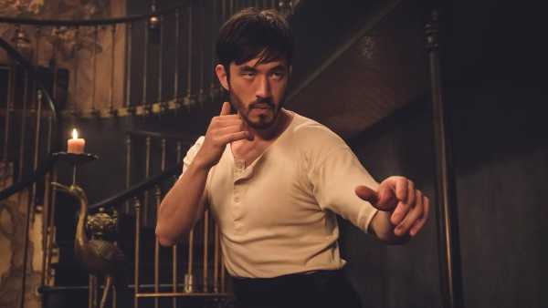 Stasera in TV: In prima visione su Rai4 (canale 21) la prima stagione di "Warrior" - Da un soggetto di Bruce Lee un esplosivo mix di azione e di avventura