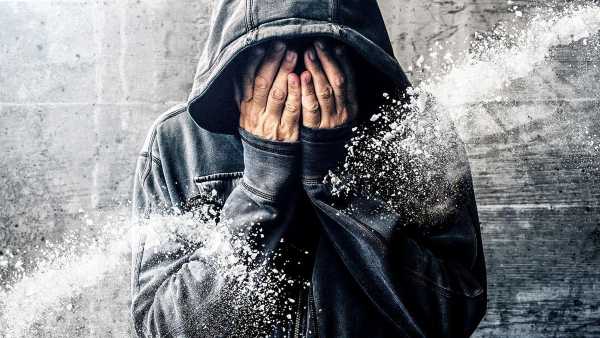 Stasera in TV: Su Rai2 "Drugs – Sostanze tossiche" - Una produzione Rai Documentari