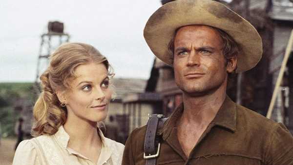 Stasera in TV: Serata western su Rai Movie (canale 24) con "...E poi lo chiamarono il magnifico" - Con Terence Hill, per la regia di E.B. Clucher