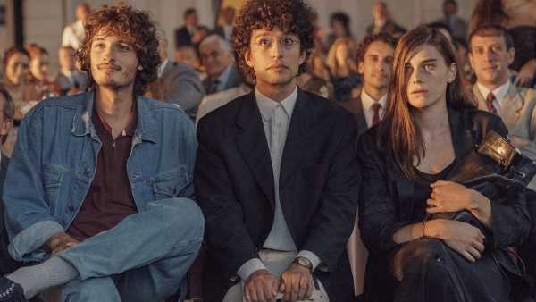 Stasera in TV: Su Rai Movie (canale 24) il film di Paolo Virzì "Notti magiche" - La hit di Edoardo Bennato e Gianna Nannini fa da colonna sonora Stasera in TV: Su Rai Movie (canale 24) il film di Paolo Virzì "Notti magiche" - La hit di Edoardo Bennato e Gianna Nannini fa da colonna sonora