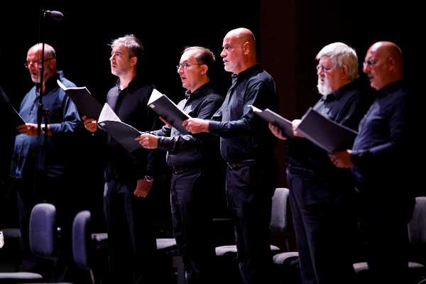 ACCADEMIA DI SANTA CECILIA - Coro e Piovano in concerto domani in diretta su Radio Tre RAI