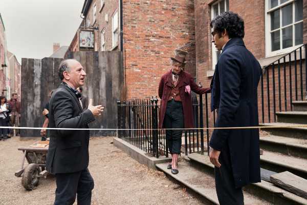 LA VITA STRAORDINARIA DI DAVID COPPERFIELD di Armando Iannucci. Dal 16 ottobre al cinema