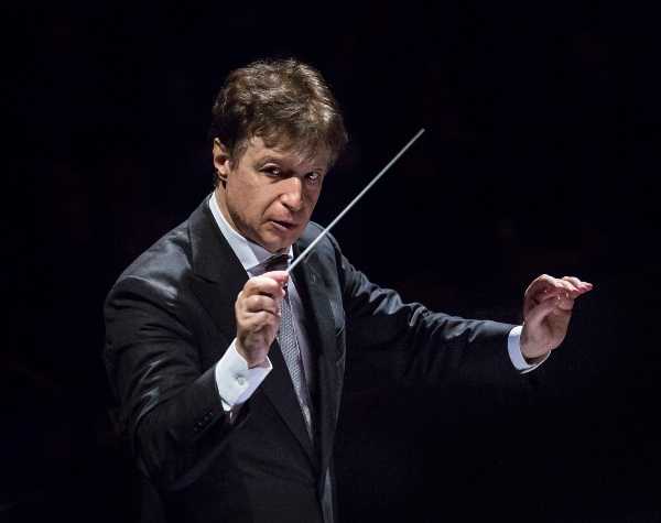 L’omaggio a Beethoven di Roberto Abbado e di Alexander Melnikov