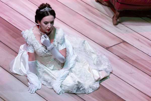 REATE FESTIVAL - Traviata, trionfo di Rosa Feola