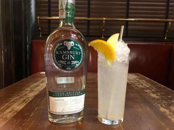 Il drink: DAISY GIN FACTORY di Alessio Giovannesi, bar manager di Baccano di Roma