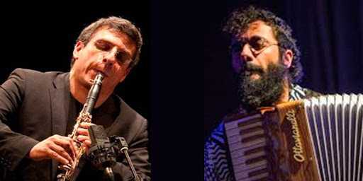 Di scena la sconfinata creatività di due virtuosi del proprio strumento: Gabriele Mirabassi dialoga con Simone Zanchini