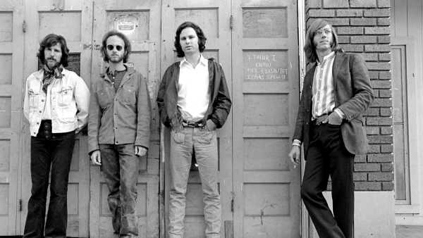 Stasera in TV: I Doors a "Ghiaccio bollente" - Su Rai5 (canale 23) "Mr Mojo Risin': The Story of L.A. Woman"