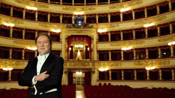 Stasera in TV: Grandi direttori e solisti, la musica non si ferma - Rai Cultura al fianco delle istituzioni musicali italiane
