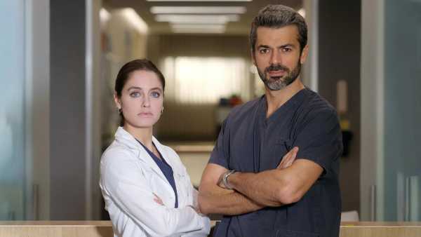 Stasera in TV: Su Rai1 "Doc – Nelle tue mani" - Ultimo episodio con Luca Argentero e Matilde Gioli