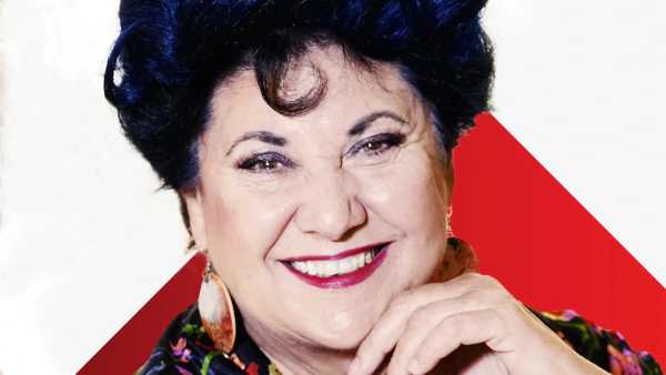 Oggi in TV: Le tante Napoli di Marisa Laurito - L'attrice "dirige" Rai Storia (canale 54) e la "Domenica Con"