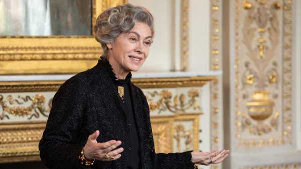 Oggi in TV: "Rita Levi-Montalcini" un film tv per celebrare una donna straordinaria Giovedì 26 novembre su Rai1 il film di Alberto Negrin con Elena Sofia Ricci "Rita Levi-Montalcini" un film tv per celebrare una donna straordinaria Giovedì 26 novembre su Rai1 il film di Alberto Negrin con Elena Sofia Ricci