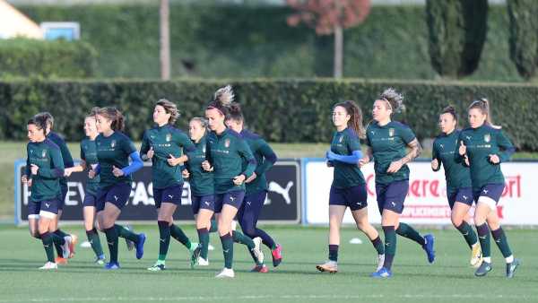 Oggi in TV: Azzurre in Danimarca e su Rai2, a caccia di punti per Euro2022 - Ultima partita dell'anno per l'Italia femminile, vietato perdere