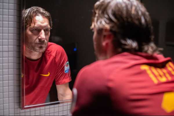 MI CHIAMO FRANCESCO TOTTI - Domani su Sky e NOW TV la prima tv del film di ALEX INFASCELLI sullo storico capitano della Roma