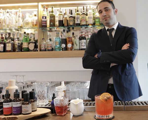 Drink Cinema: DOC BUD, ispirato a 'Occhio alla Penna', di Alessio Ciucci