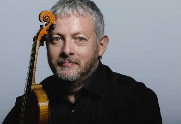 ORCHESTRA RAI: L’adolescenza musicale di Mozart e Mendelssohn per Fabio Biondi