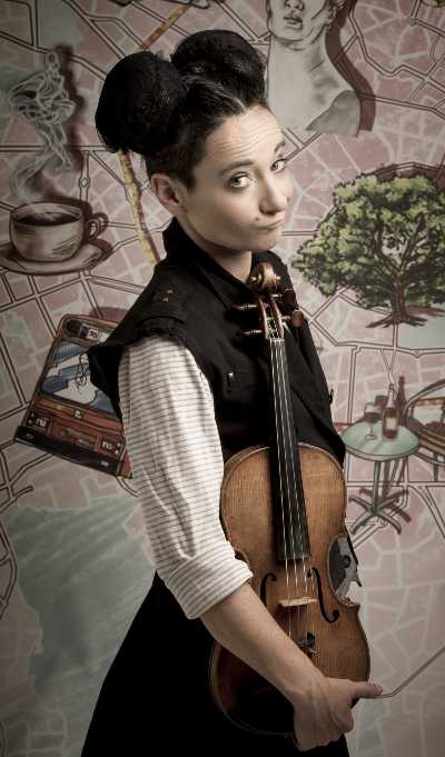Ecco il video del brano “LUOGO COMUNE”, la prima traccia di “TOPONOMASTICA" l’album d'esordio della violinista, attrice e cantautrice MARTA PISTOCCHI