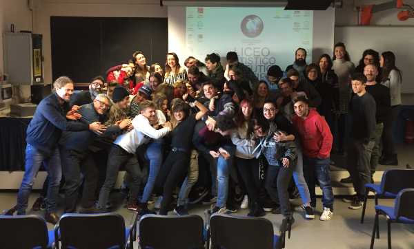 Officine Social Movie posticipa il festival