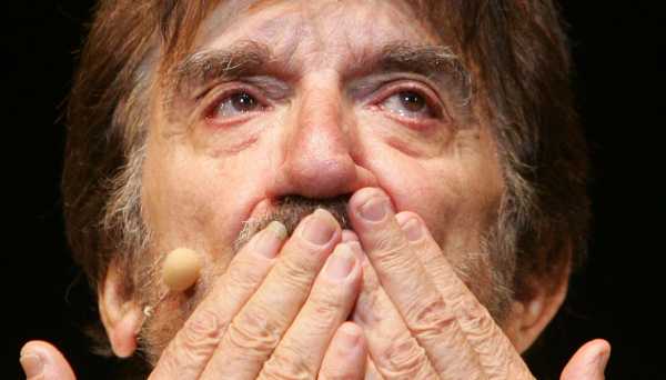 Oggi in TV: La Tv di Gigi Proietti - Su Rai Storia (canale 54) un mese di programmazione dedicata