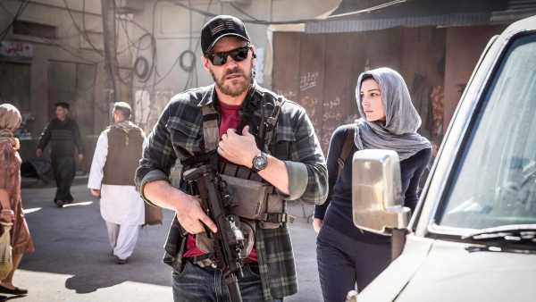 Oggi in TV: In prima assoluta la terza stagione di "Seal Team". La serie action su Rai4 dal 4 dicembre