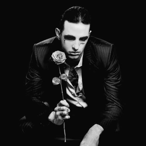 ACHILLE LAURO - Ecco il side project "1920 - ACHILLE LAURO & THE UNTOUCHABLE BAND" registrato dal vivo con orchestra