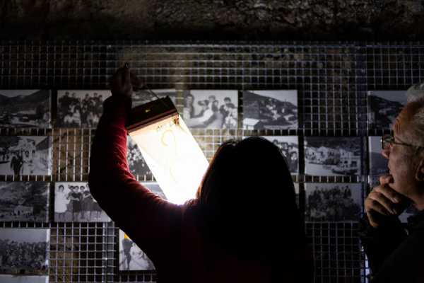 Torna anche quest’anno all'Argentiera "LUCI IN MINIERA": un percorso suggestivo fra luci, installazioni luminose, sonore e in realtà aumentata per scoprire l'ex borgo minerario