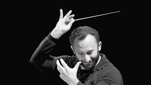 Stasera in TV: Gala da Berlino con Petrenko e Damrau - Su Rai5 (canale 23) un viaggio in musica negli Usa
