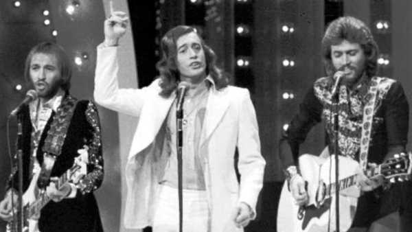 Stasera in TV: Il "Ghiaccio bollente" di Rai5 (canale 23) - Rock Legends: i Bee Gees