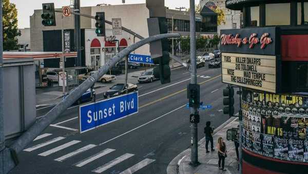 Stasera in TV: Ghiaccio bollente - Con Rai5 (canale 23) sulla Sunset Strip