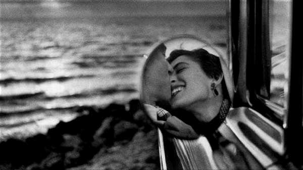 Oggi in TV: Elliott Erwitt, il silenzio ha un bel suono - Su Rai5 (canale 23) una leggenda della fotografia